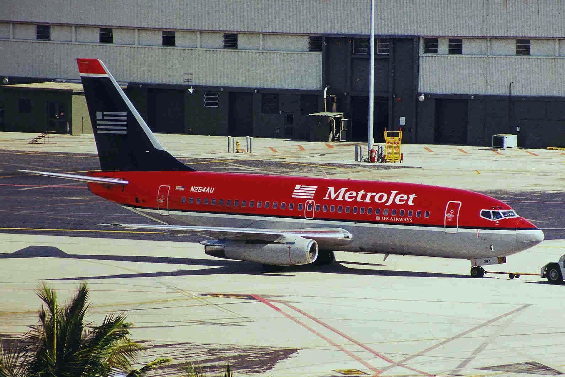 N264AU - Boeing