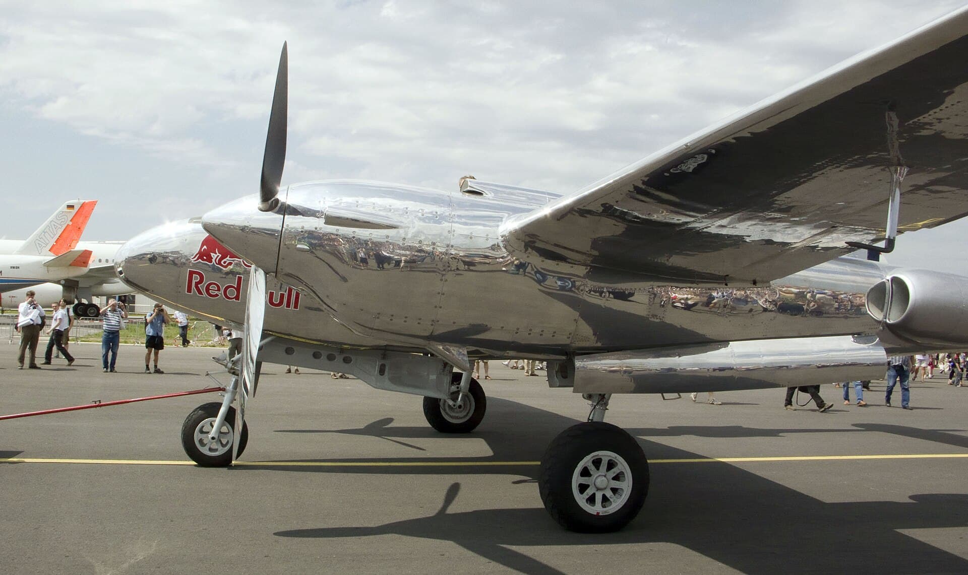 N25Y - Lockheed
