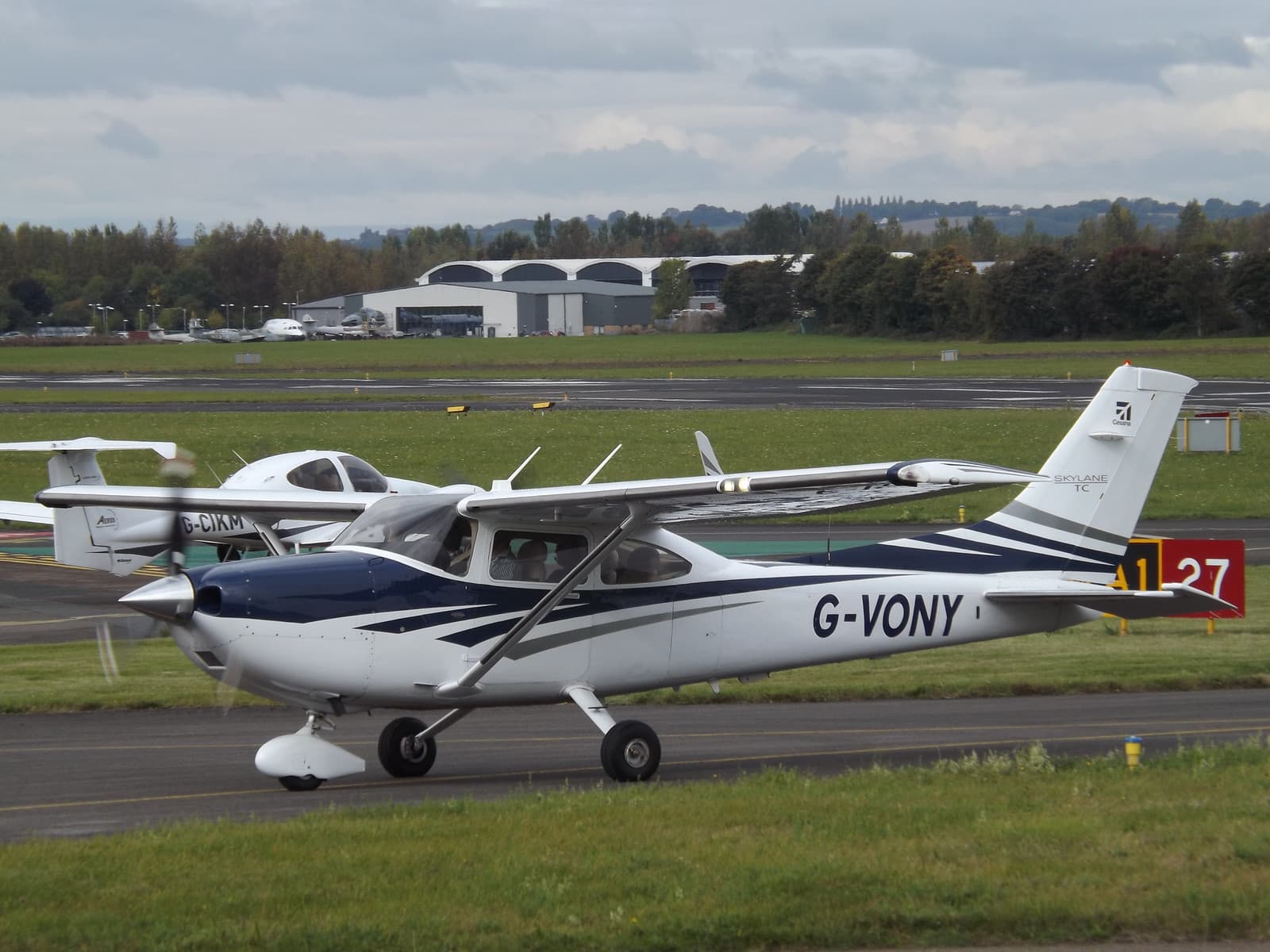 G-VONY - Cessna