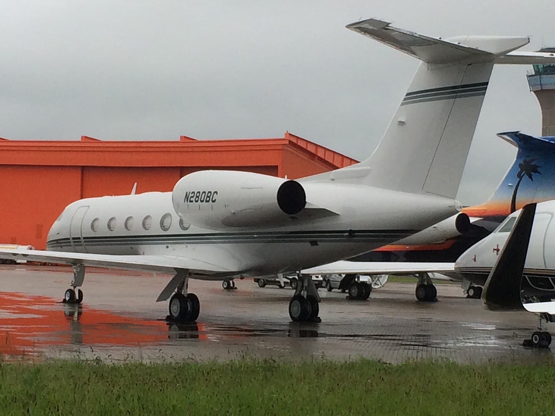 N280BC - Business jet