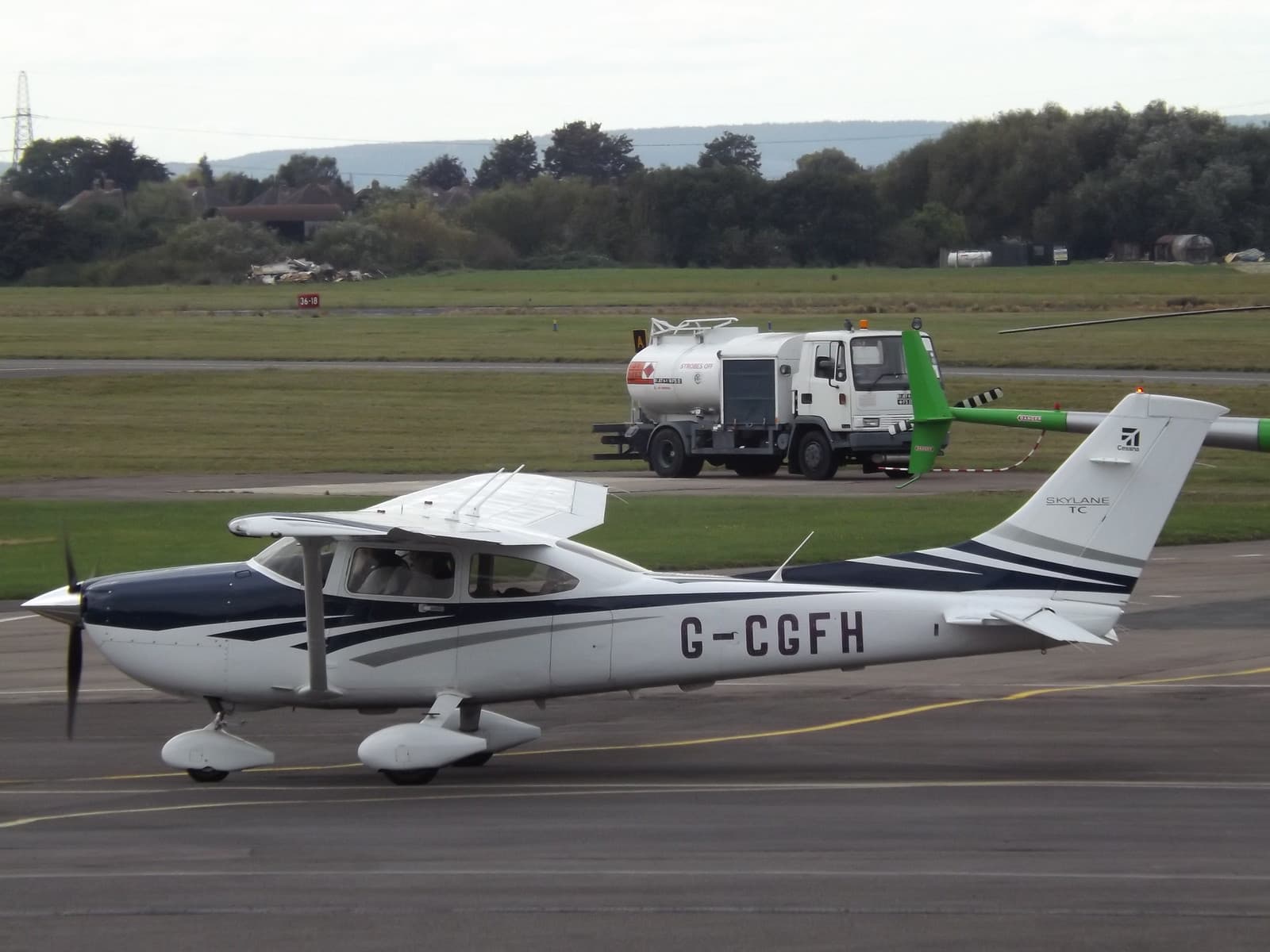 G-CGFH - Cessna