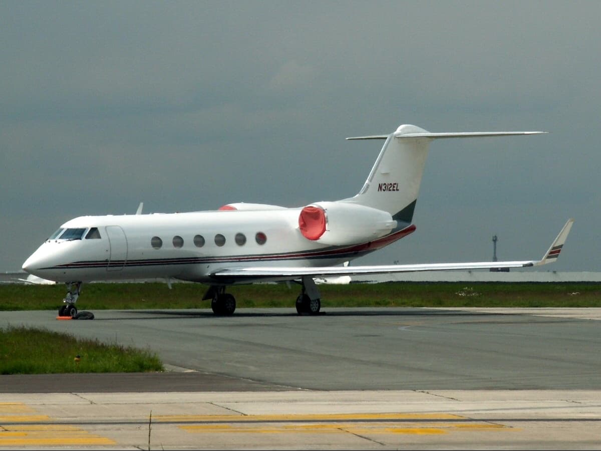 N312EL - Business jet