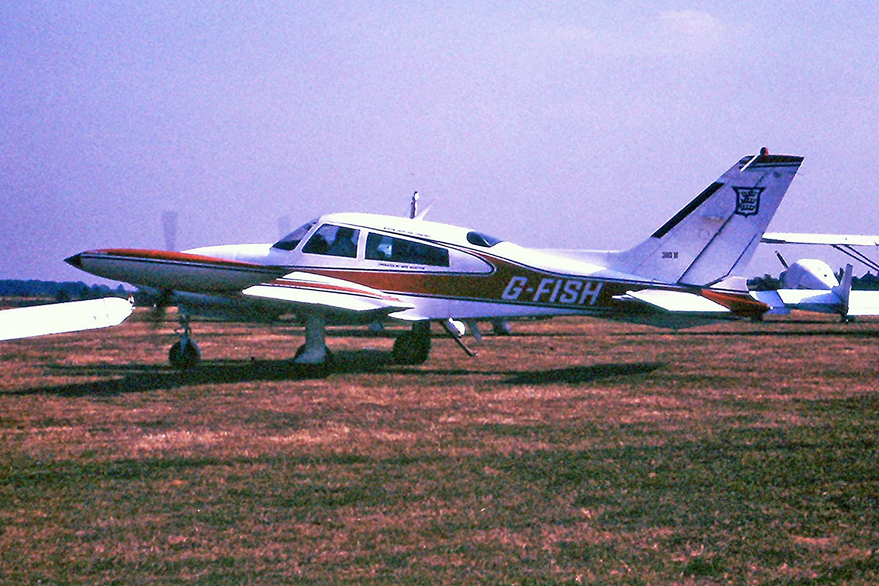 G-FISH - Single-engine aircraft