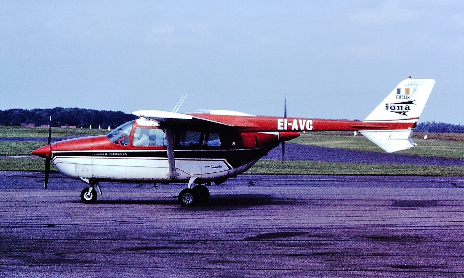 EI-AVC - Cessna