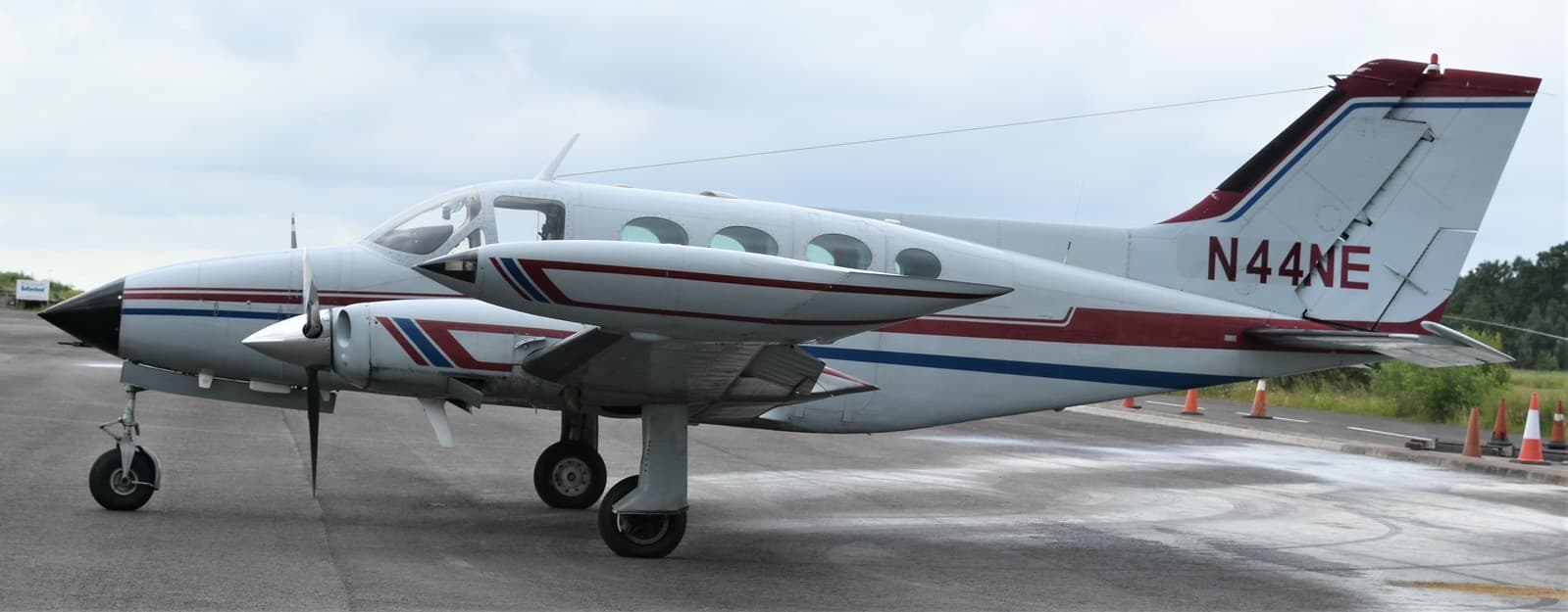 N44NE - Cessna