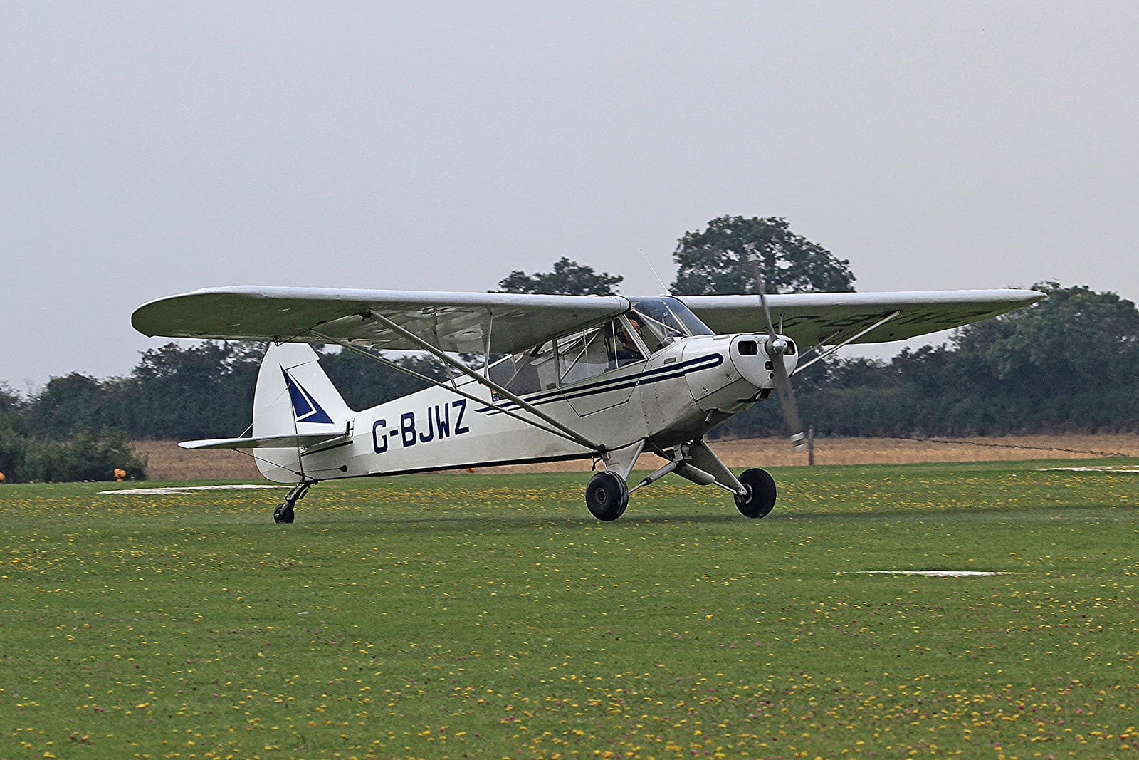 G-BJWZ - Piper