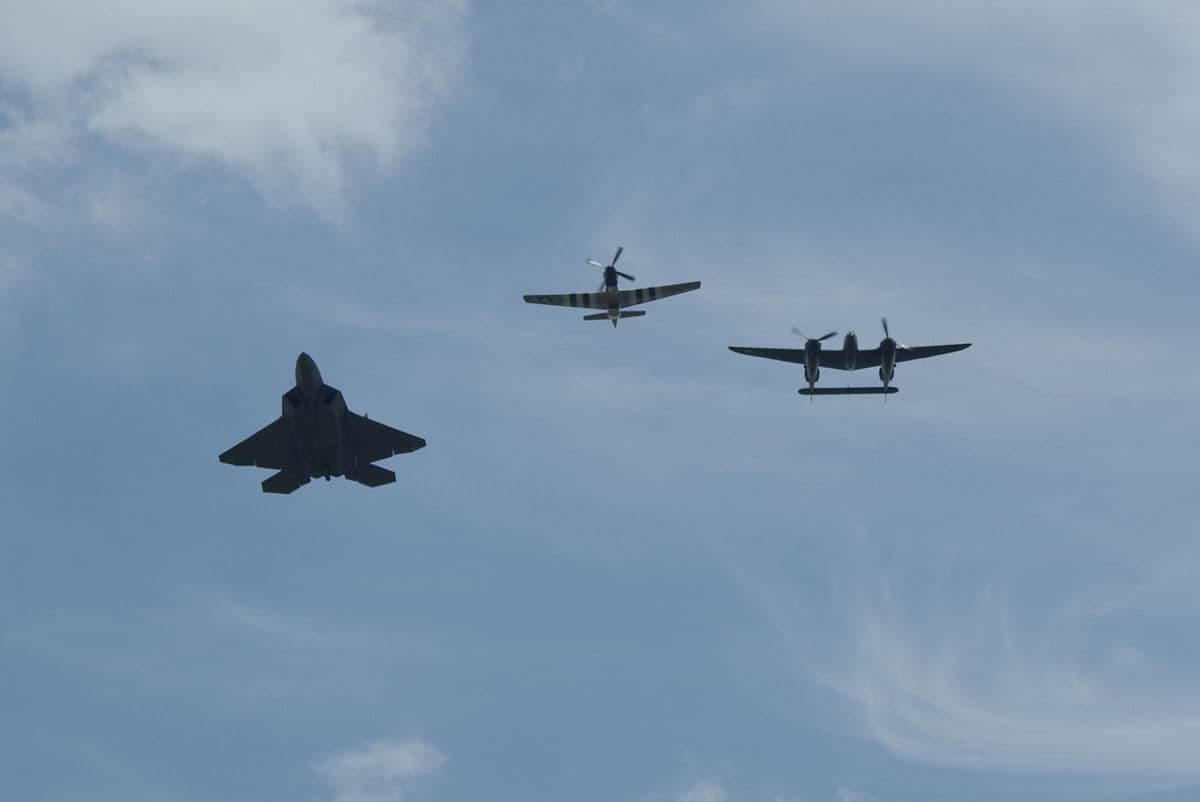 - Aircraft