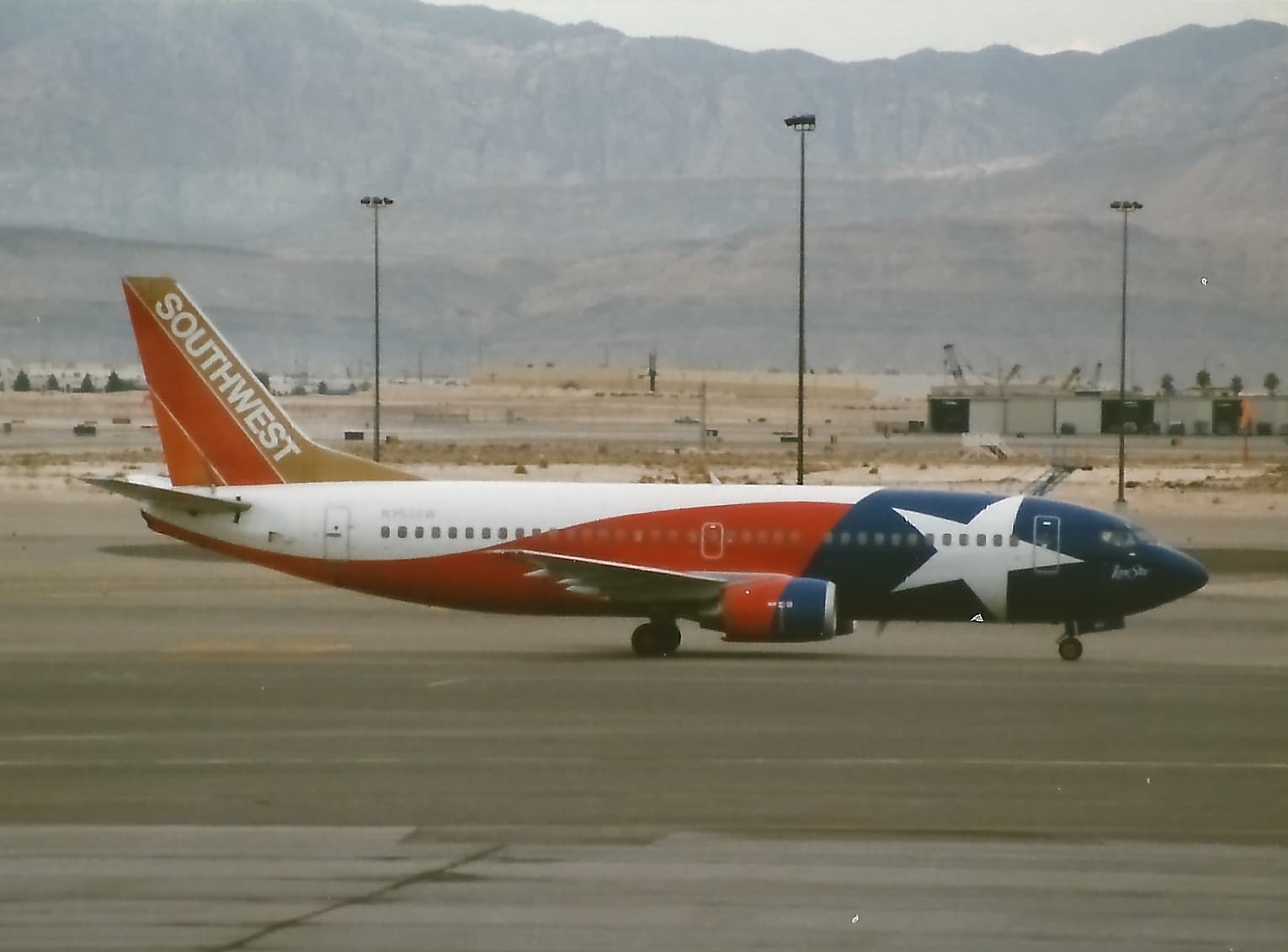 N352SW - Boeing