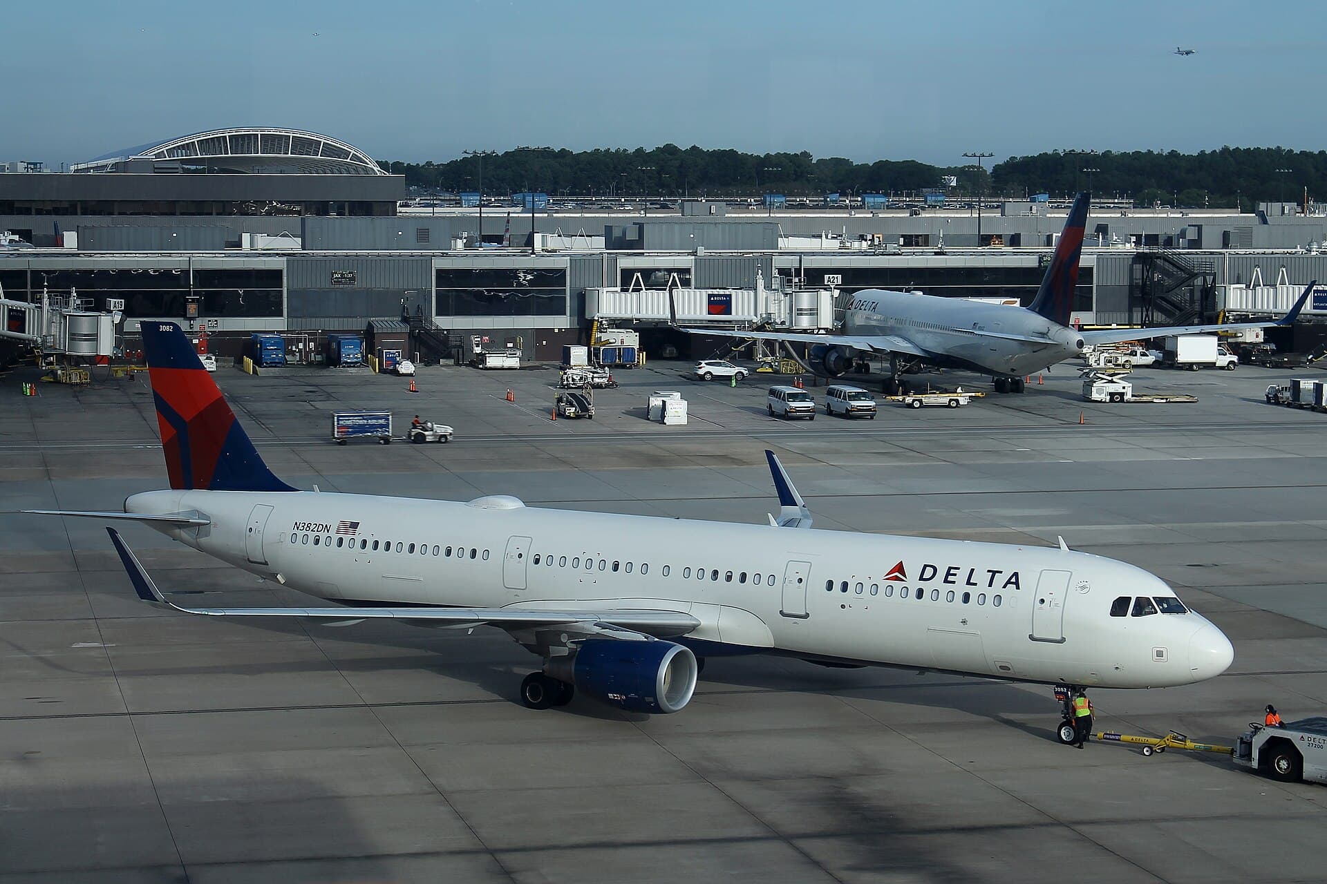 N382DN - Airbus