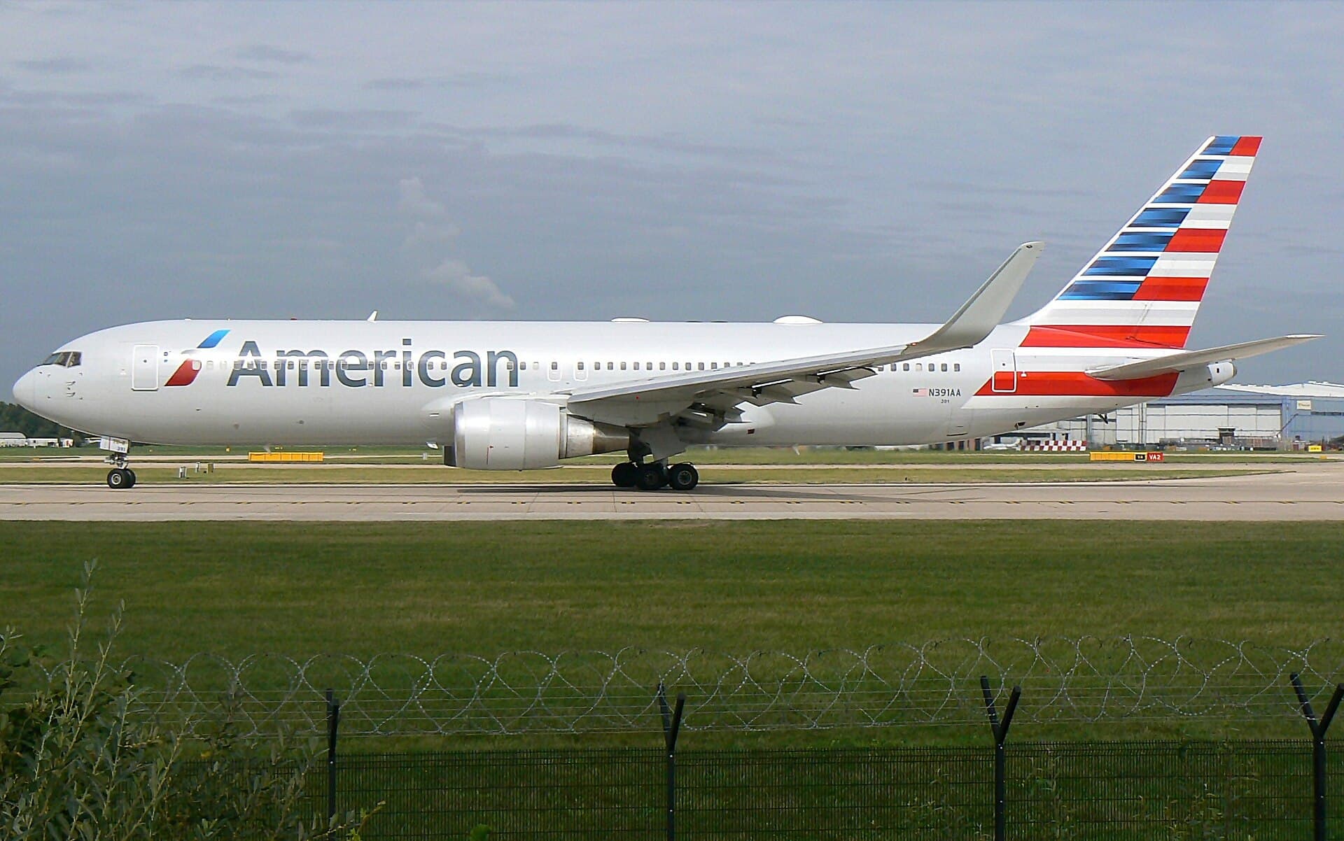 N391AA - Boeing