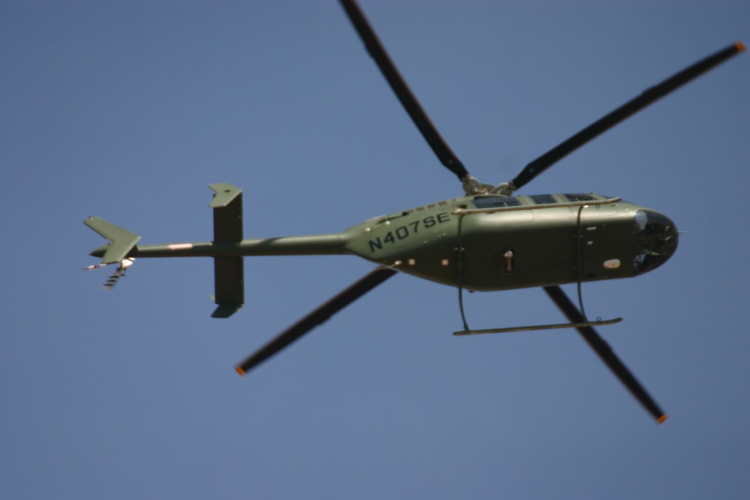 N407SE - Helicopter
