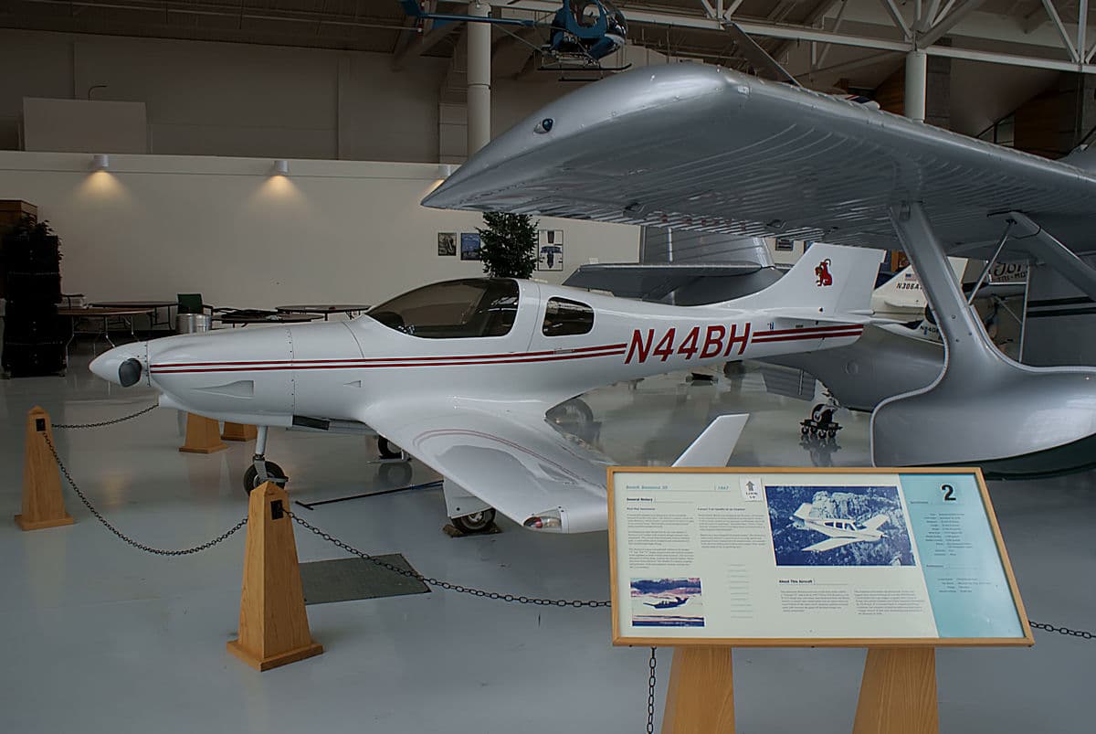 N44BH - Beech