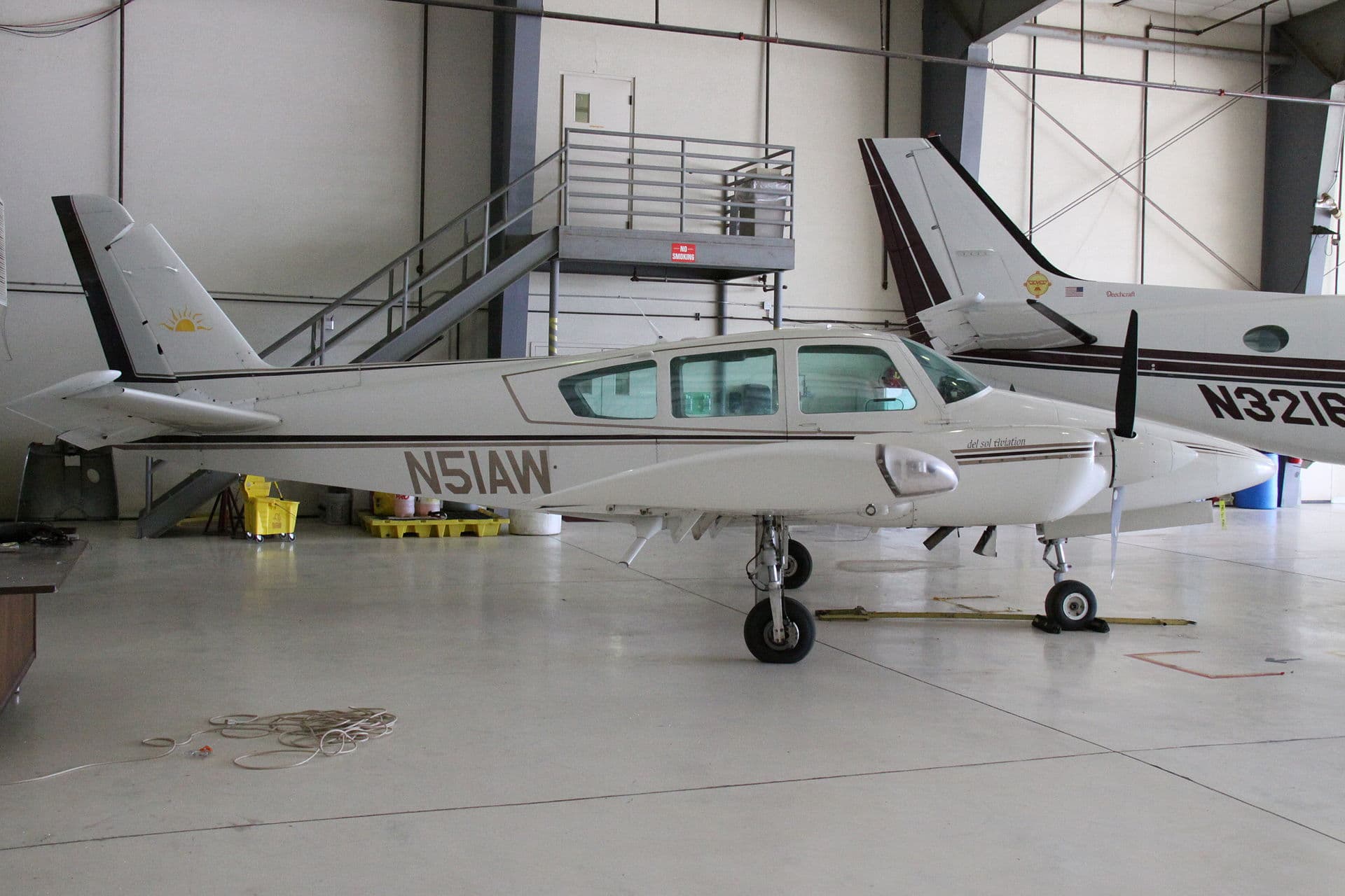 N51AW - Beechcraft