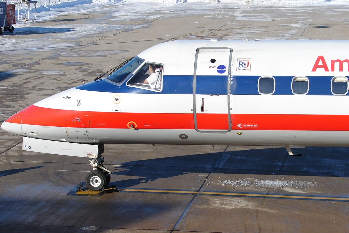 N662EH - Embraer