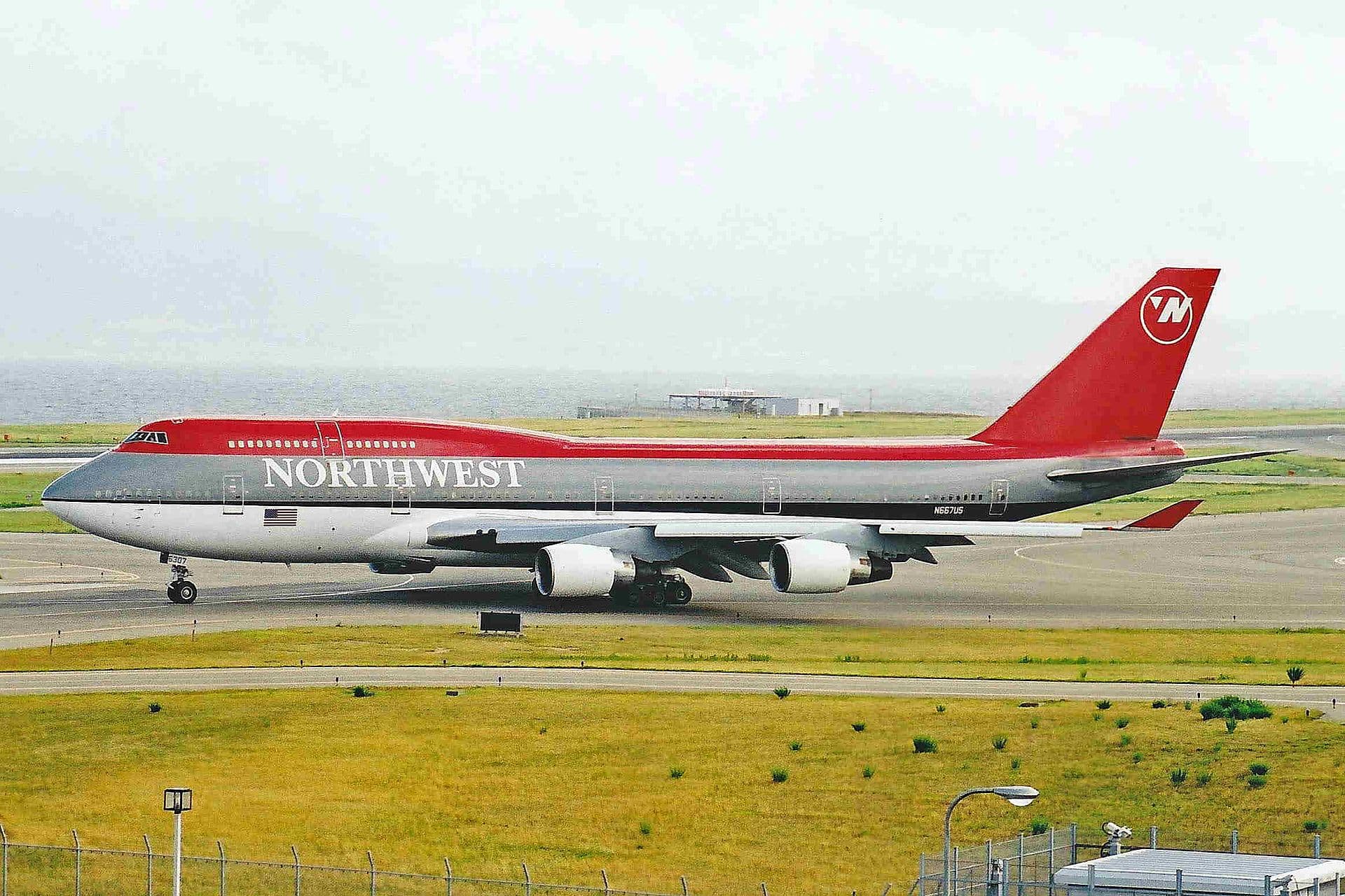 N667US - Boeing