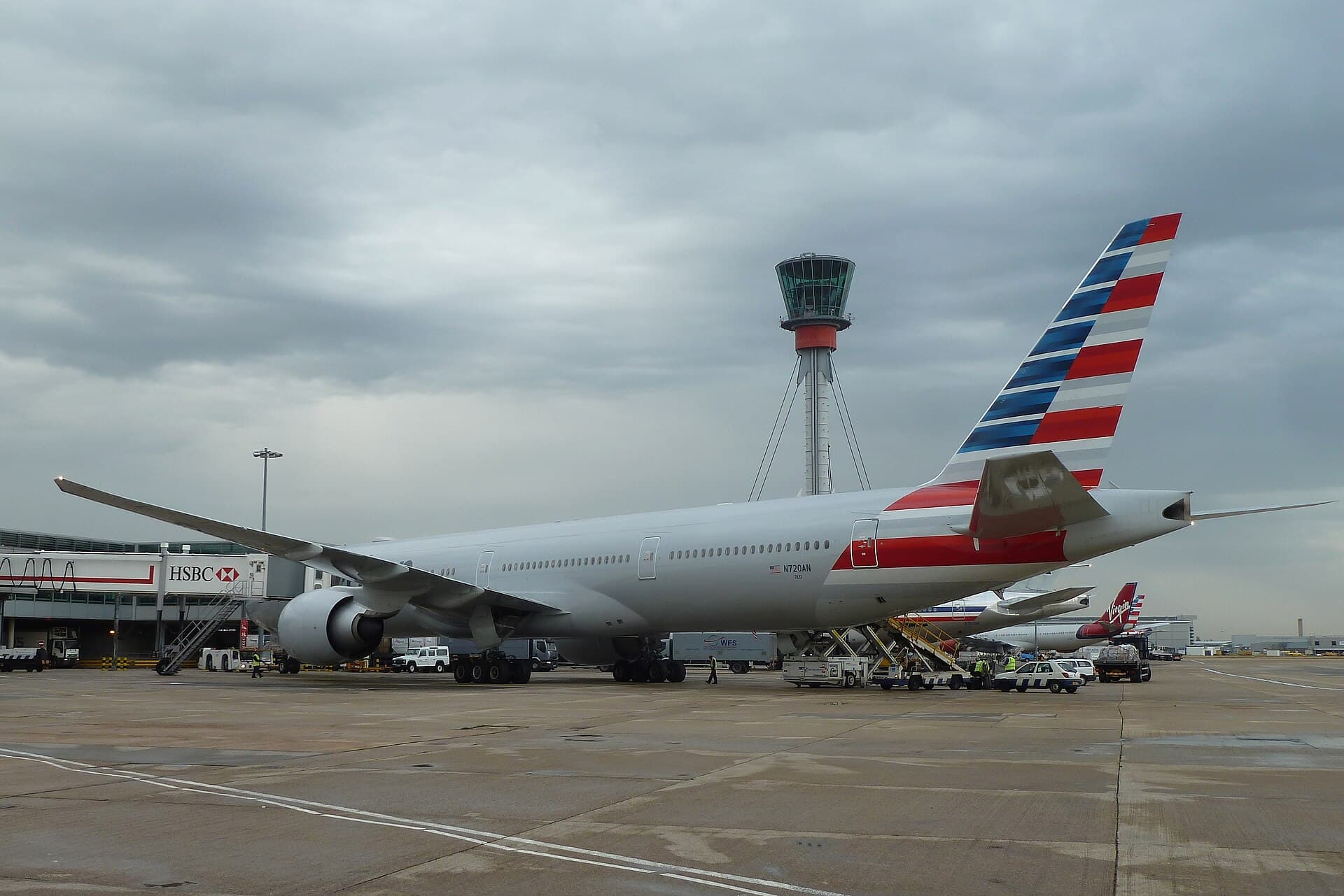 N720AN - Twin-engine aircraft