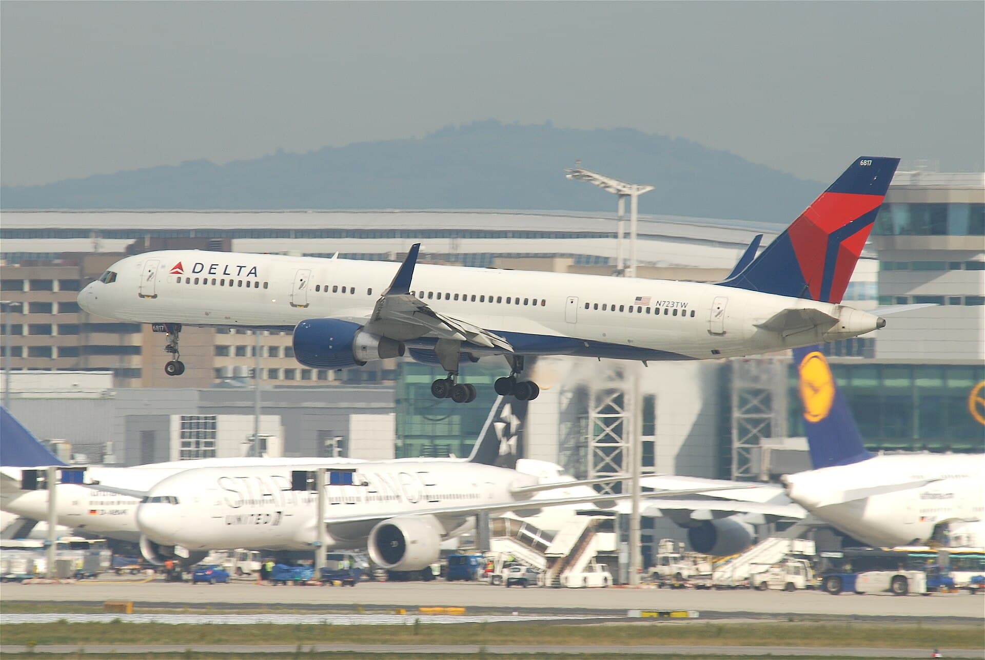N723TW - Boeing
