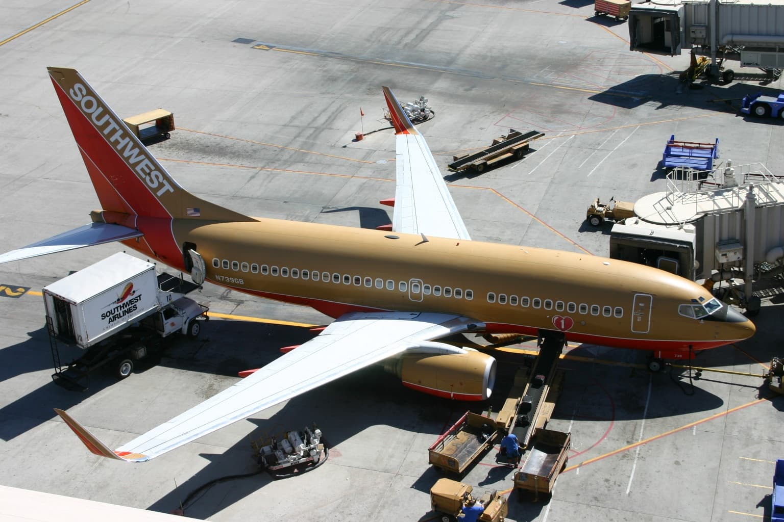 N739GB - Boeing