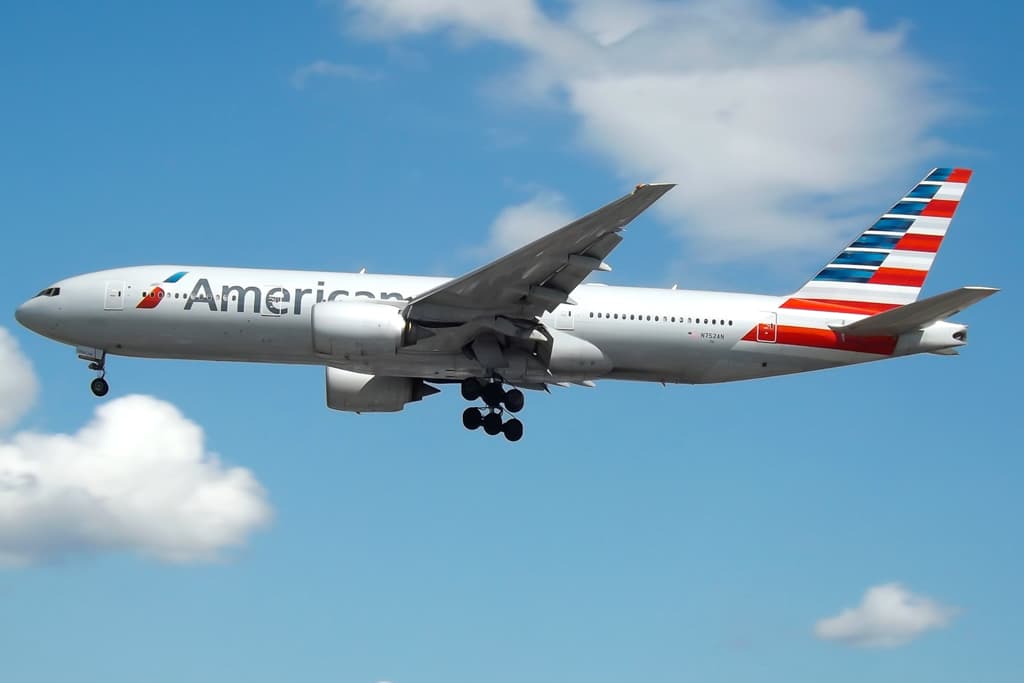 N752AN - Boeing
