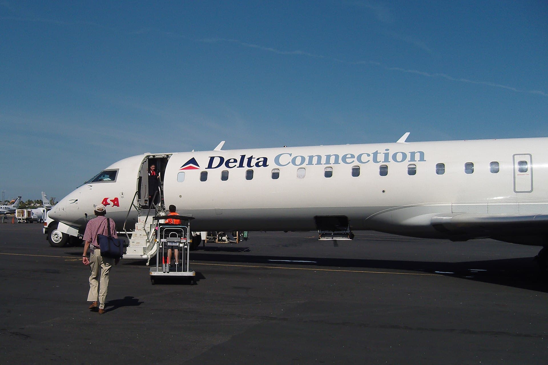 N759EV - Bombardier