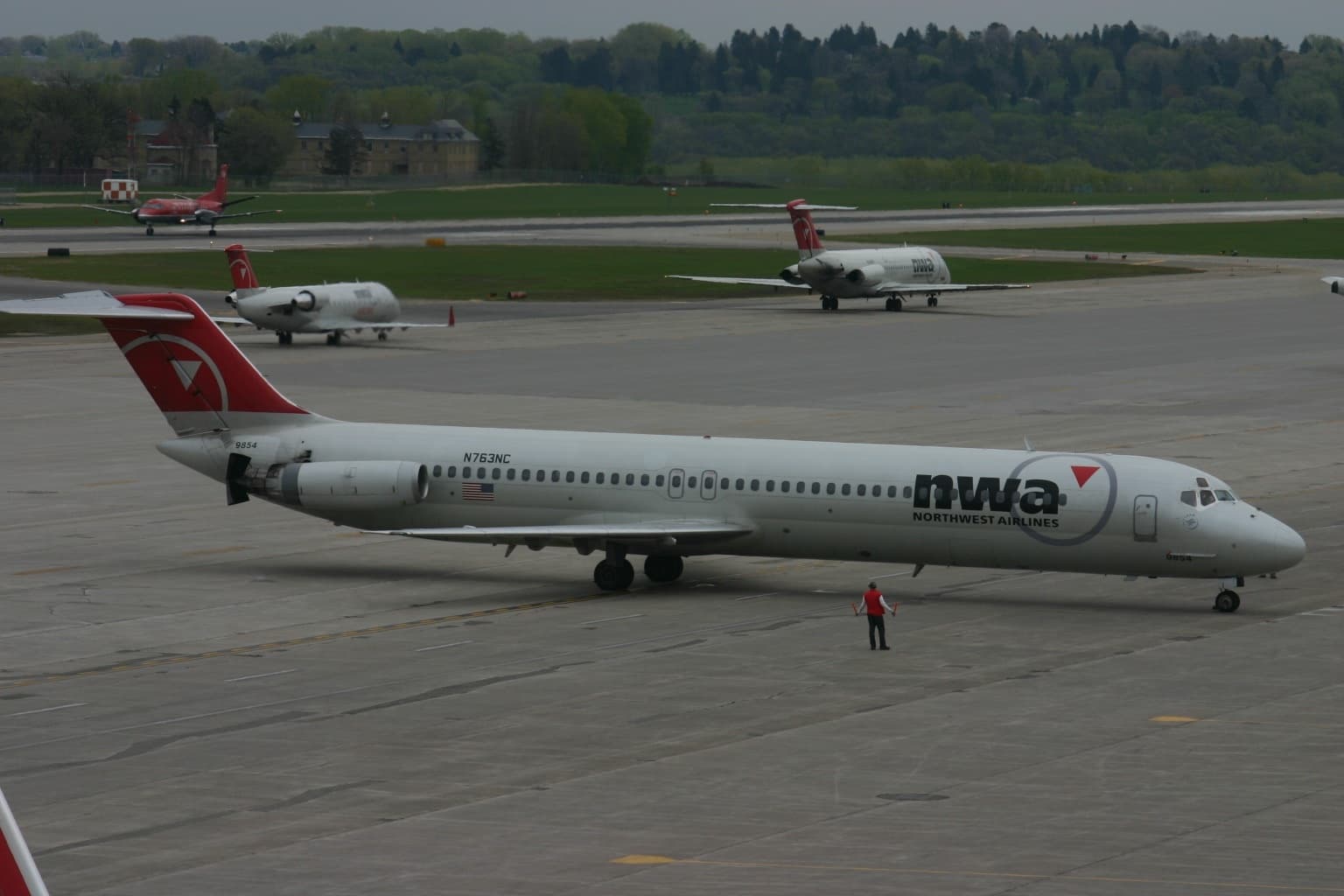 N763NC - Douglas
