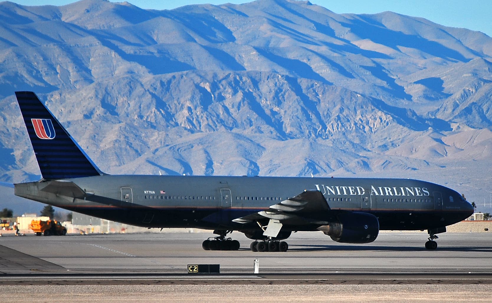N771UA - Boeing