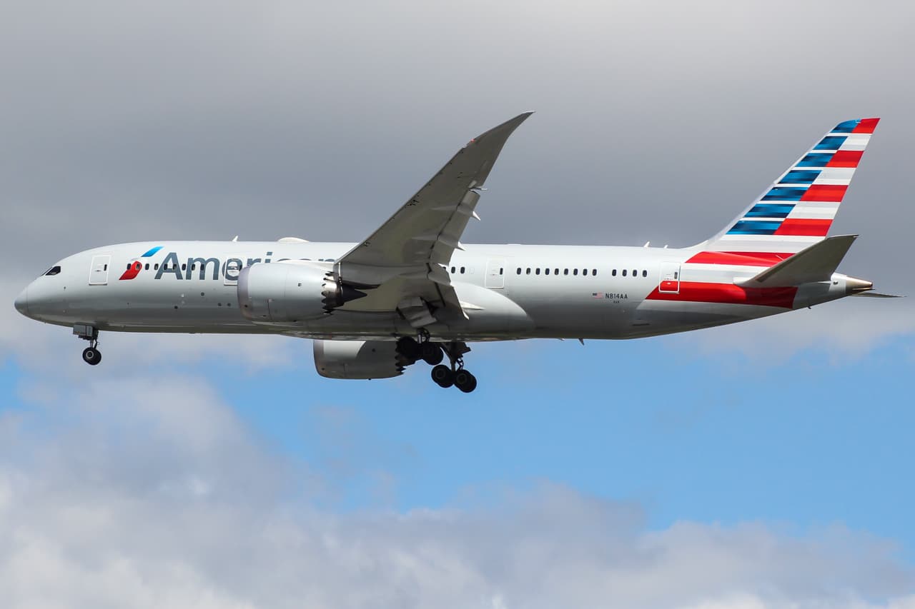 N814AA - Boeing
