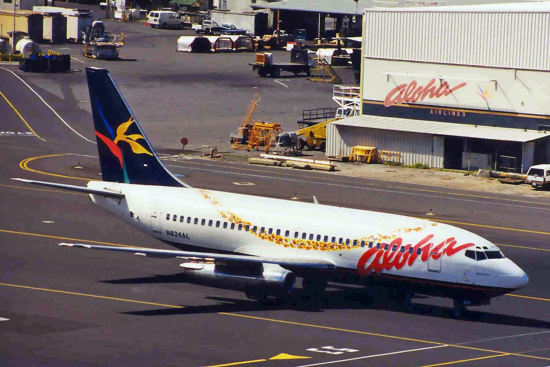 N824AL - Boeing