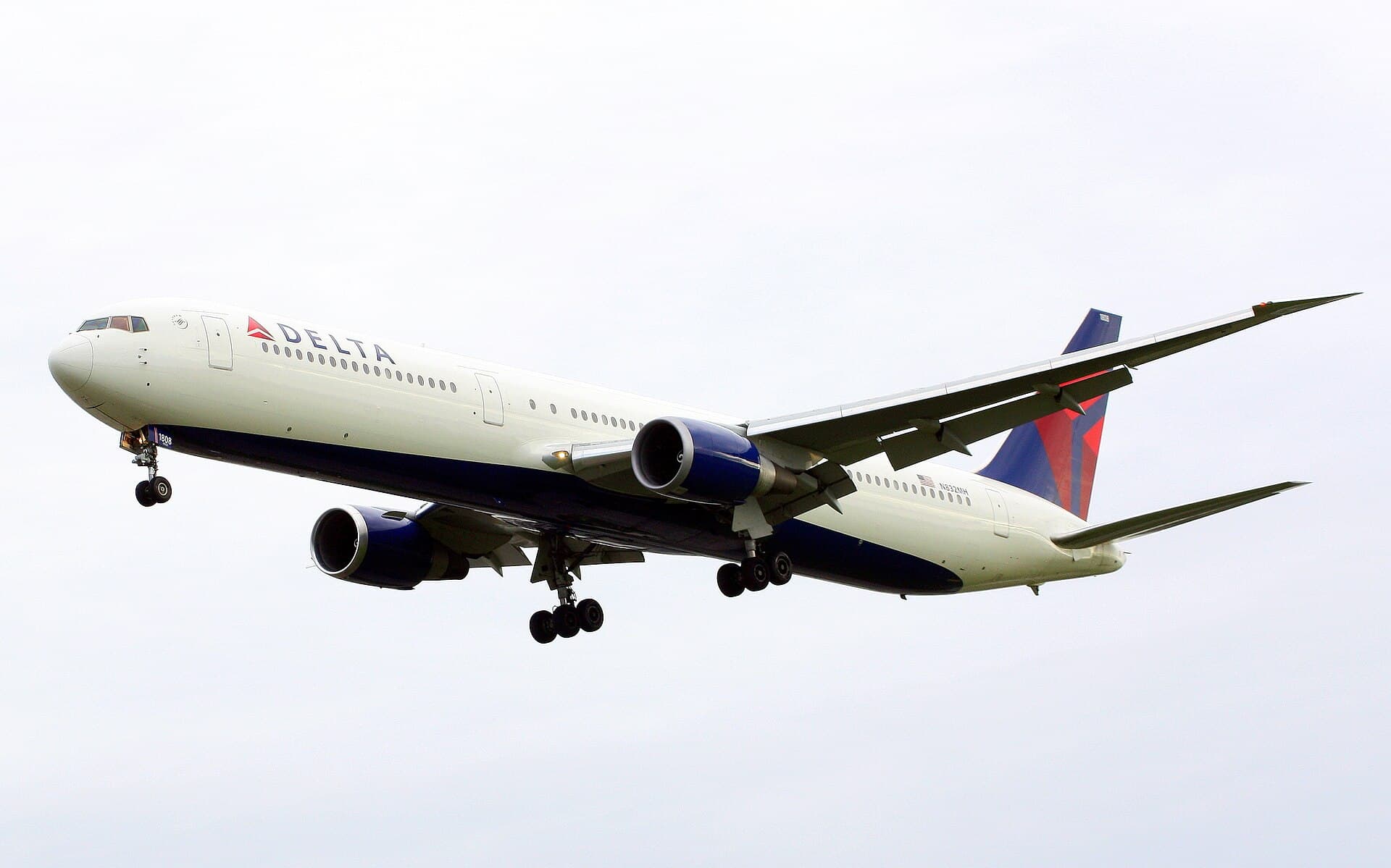 N832MH - Boeing
