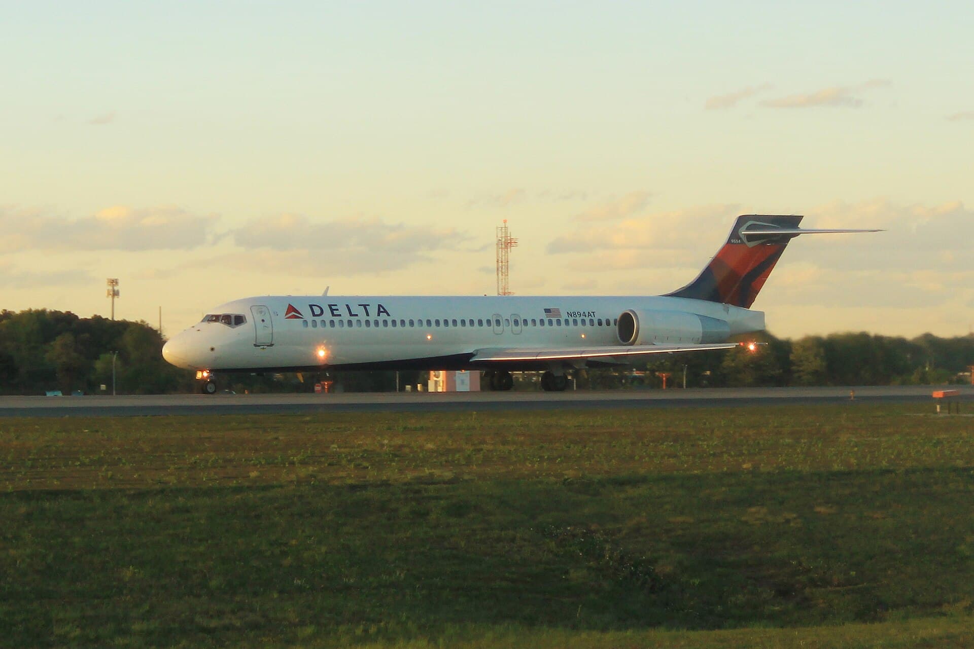 N894AT - Boeing