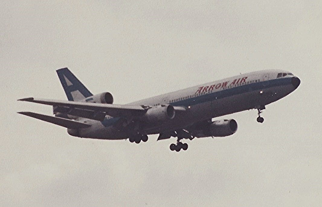 N902JW - Aircraft