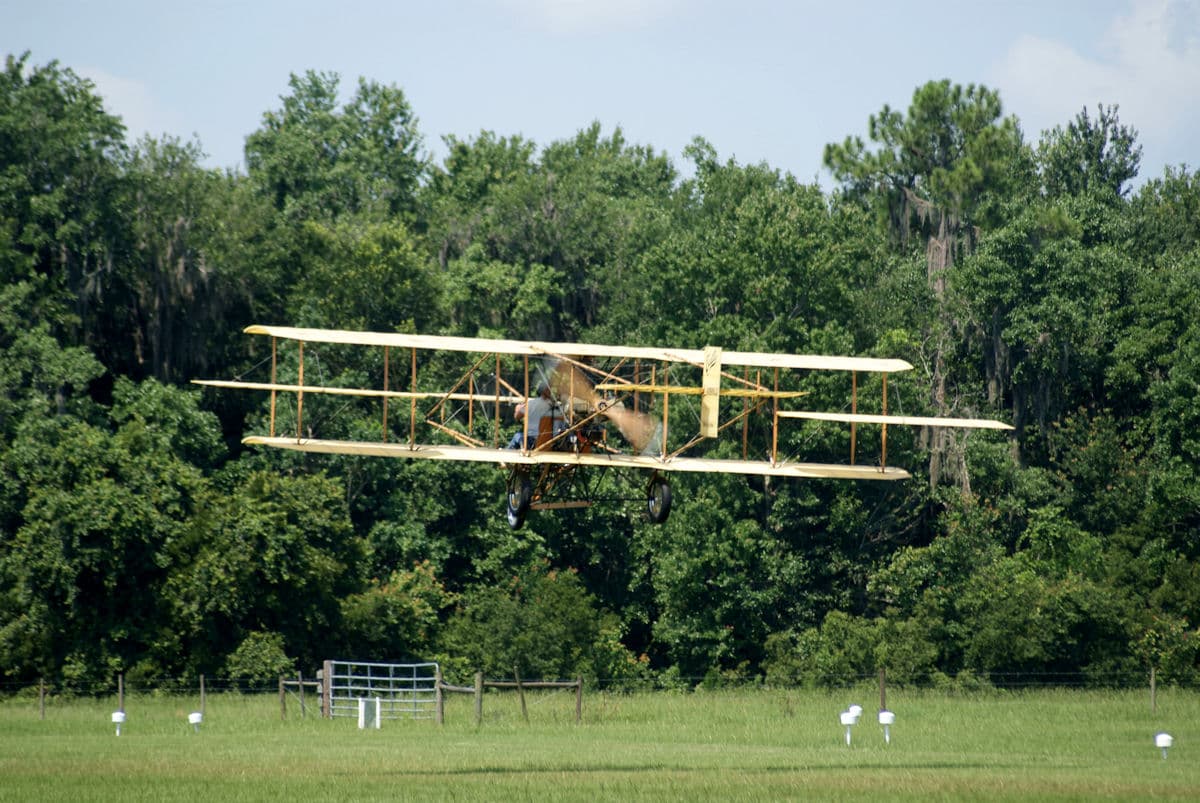 - Aircraft