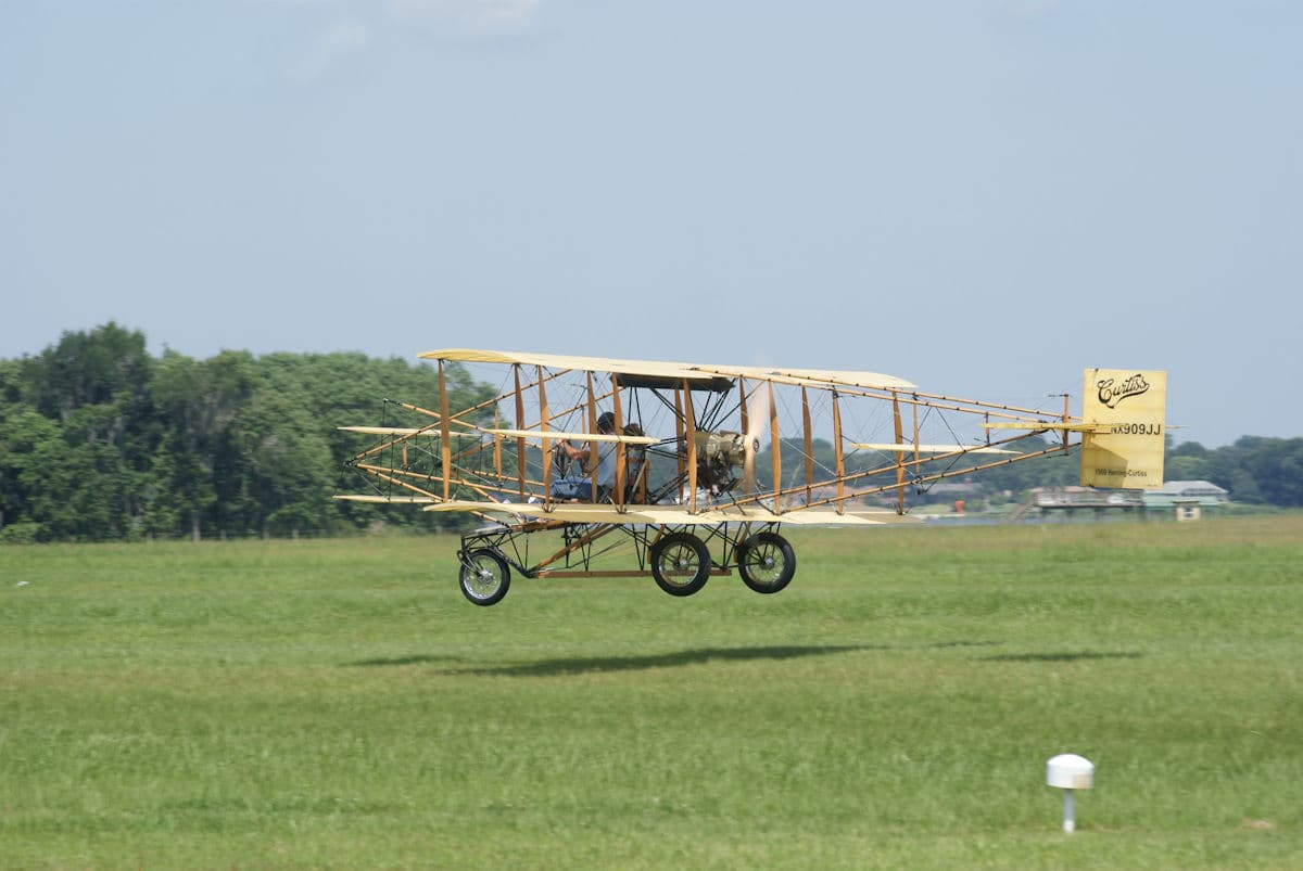 - Aircraft