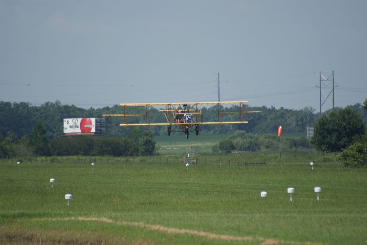 - Aircraft