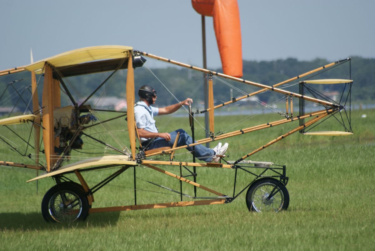 - Aircraft