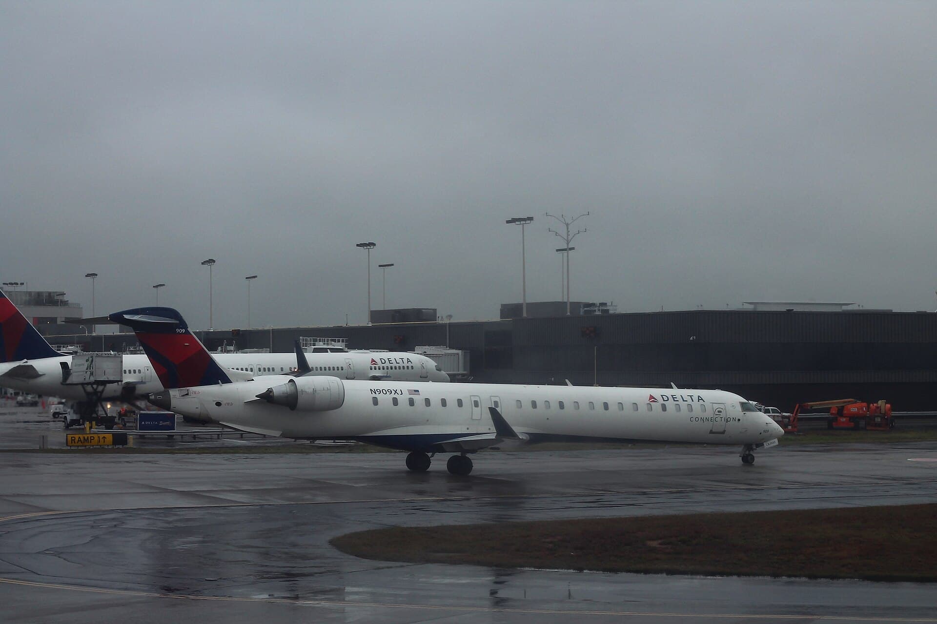 N909XJ - Aircraft
