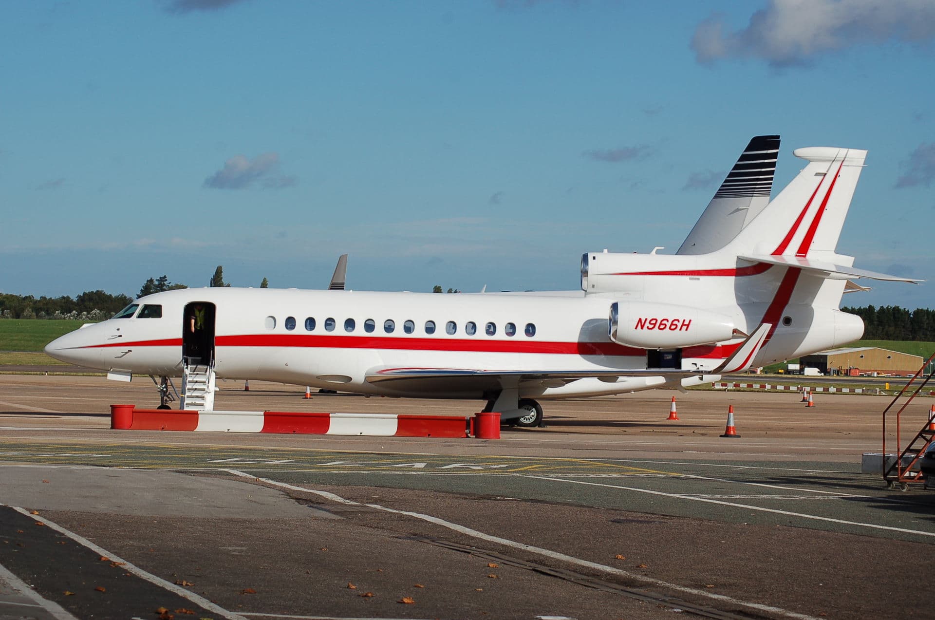 N966H - Business jet