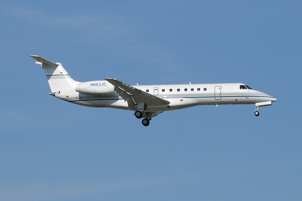 N983JC - Business jet