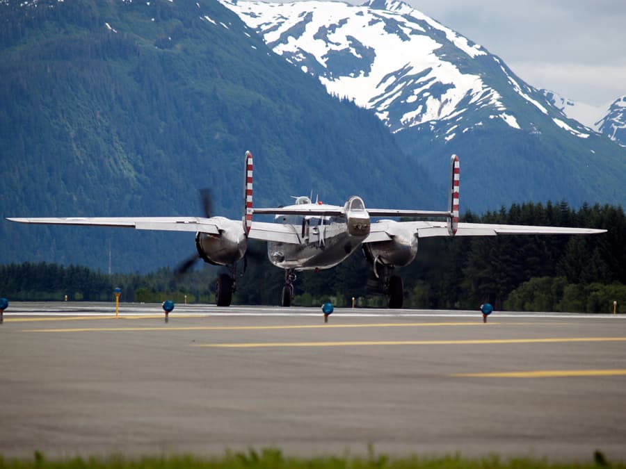 - Twin-engine aircraft