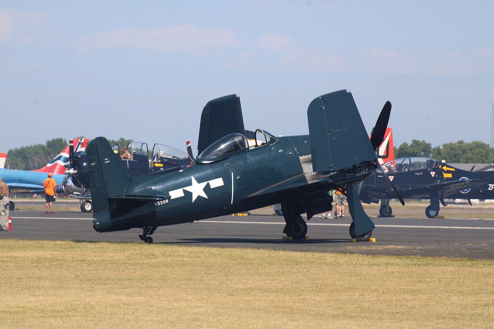 N2209 - Warbird