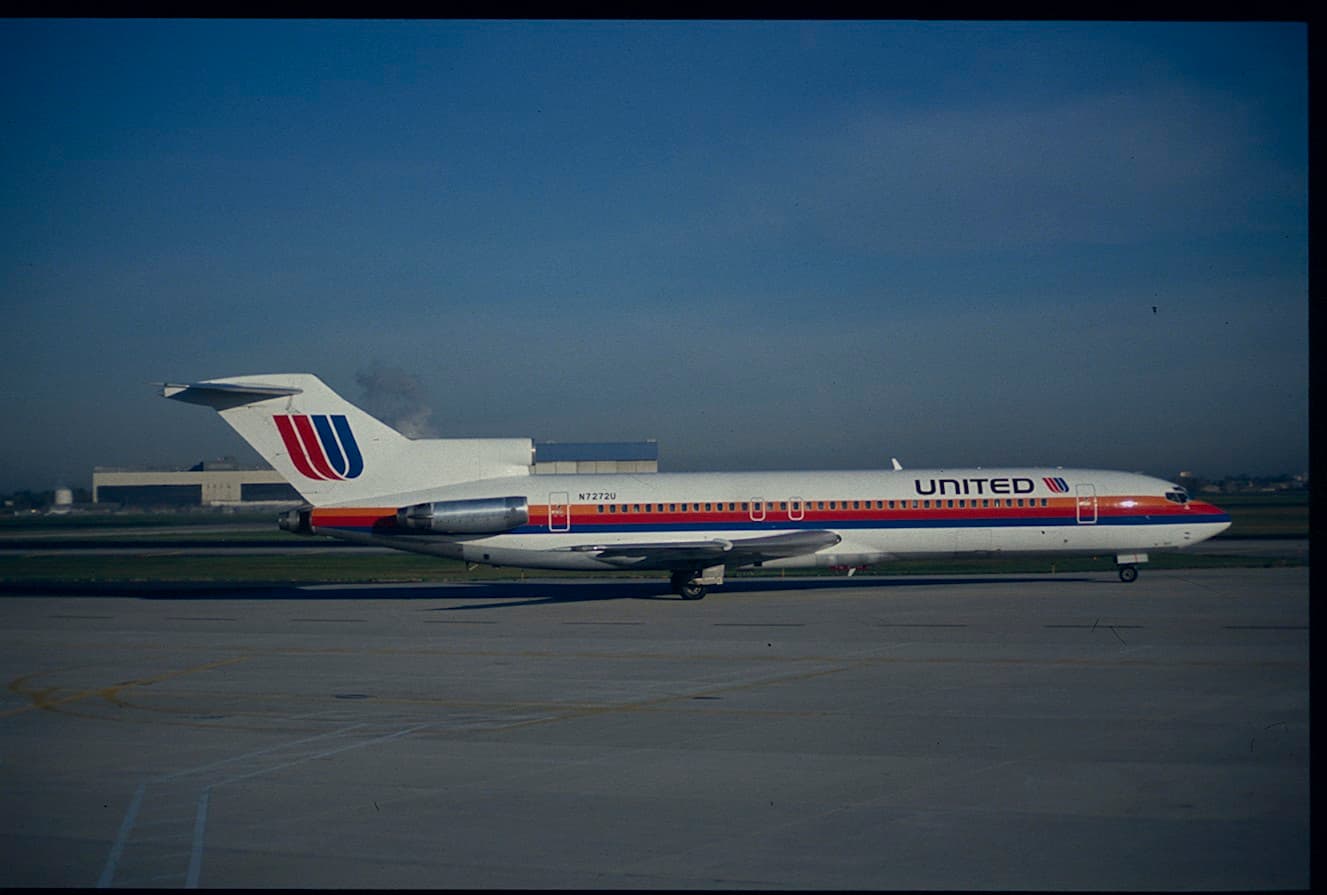 N7272U - Aircraft