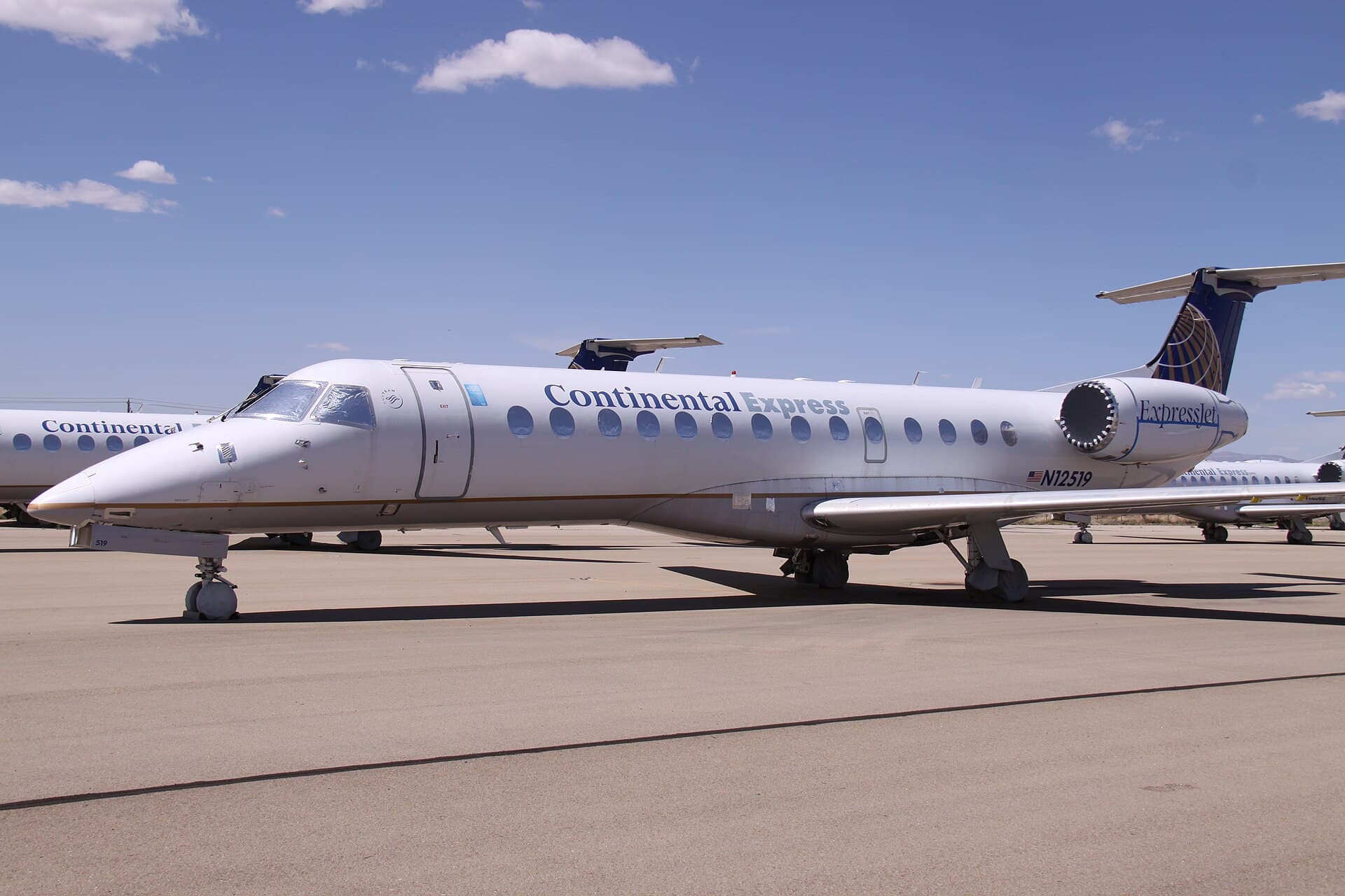N12519 - Aircraft