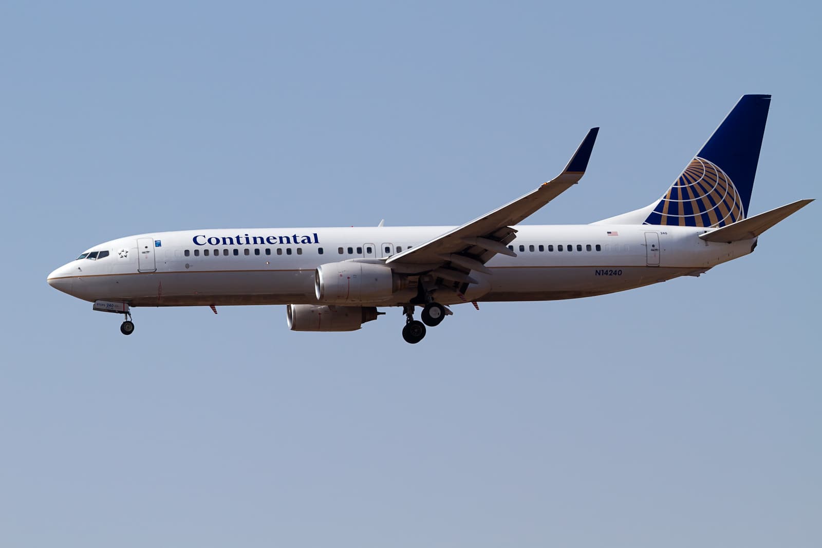 N14240 - Boeing