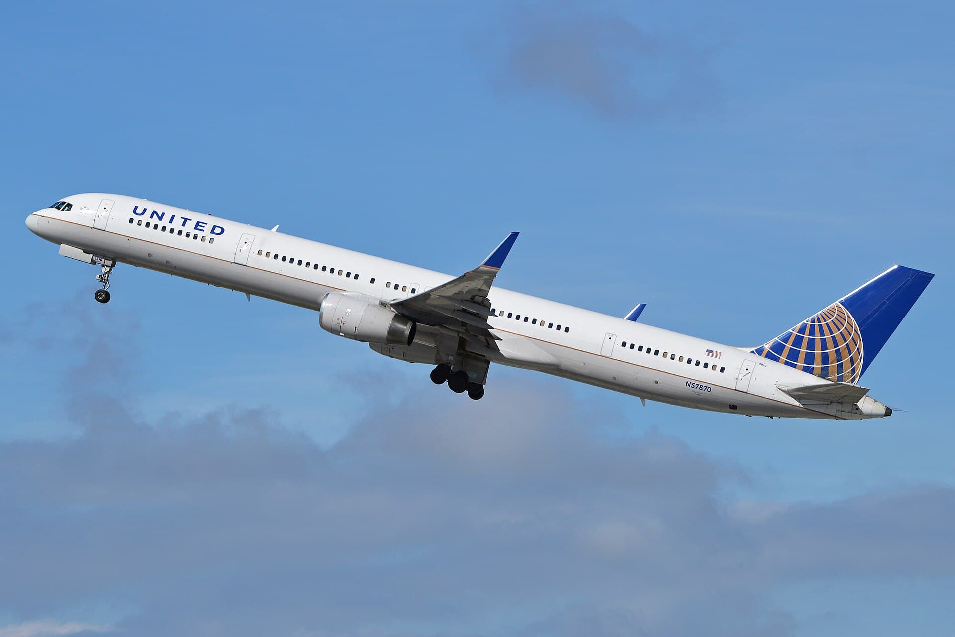 N57870 - Boeing