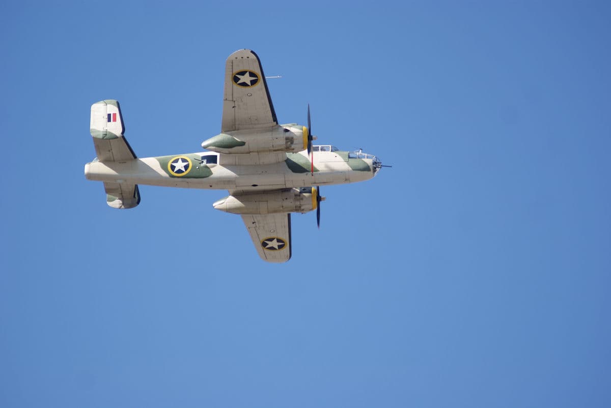 - Twin-engine aircraft