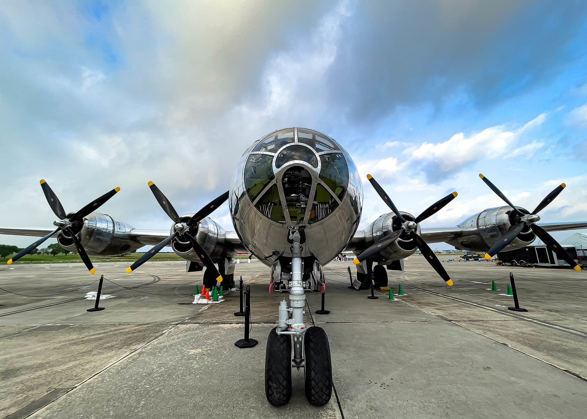 - Aircraft