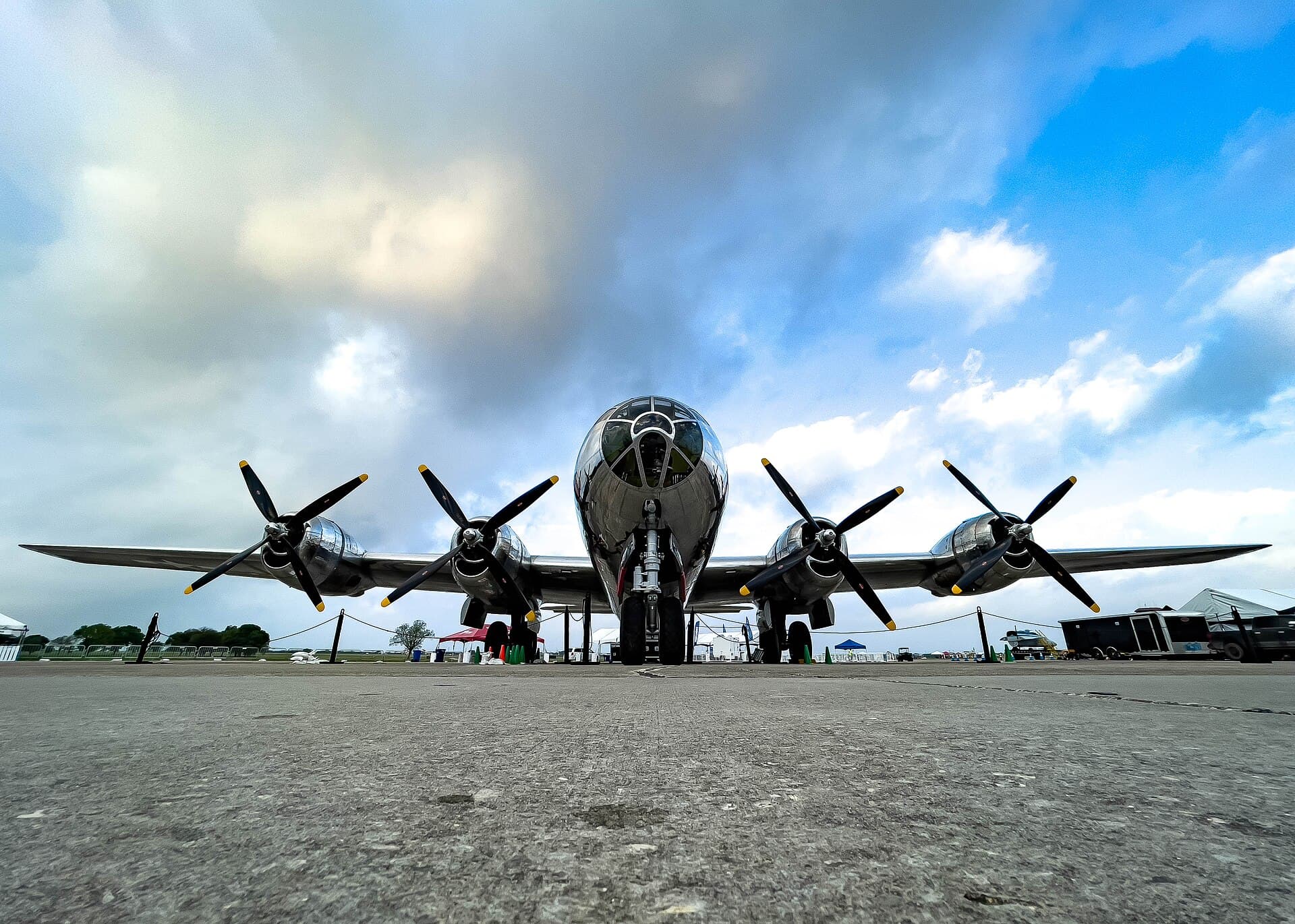 - Aircraft