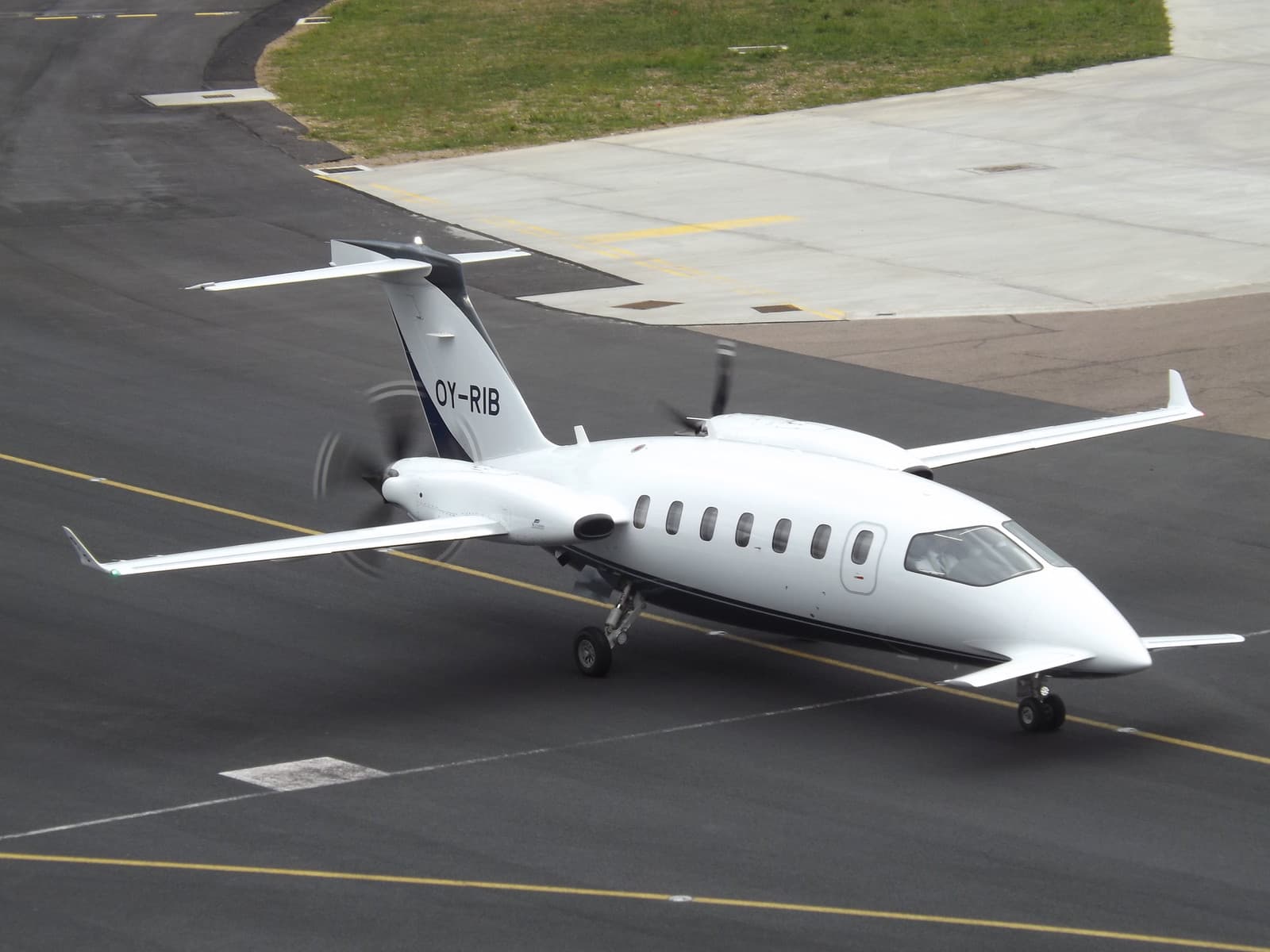 OY-RIB - Aircraft